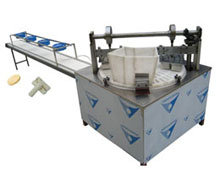 Machine de production de barres nutritives, biscuit de riz croustillant et biscuit de riz